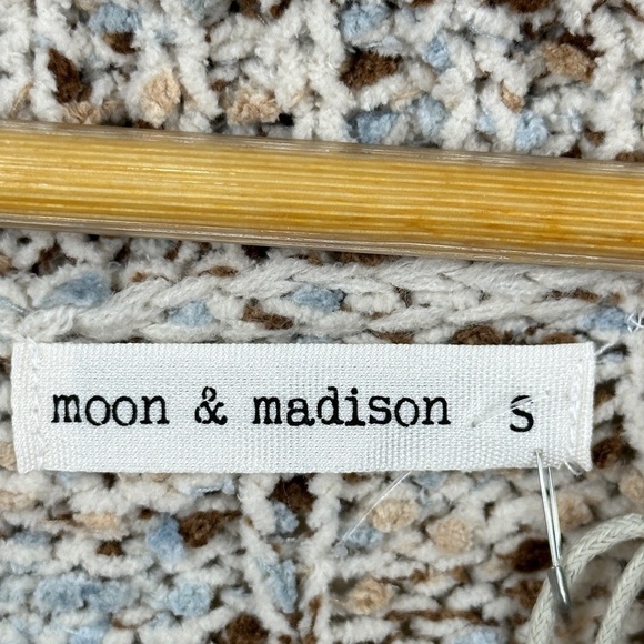 Moon‎ & Madison Cozy Collection Cowl Neck Knit Long Sleeve Sweater Size Small - Picture 8 of 13